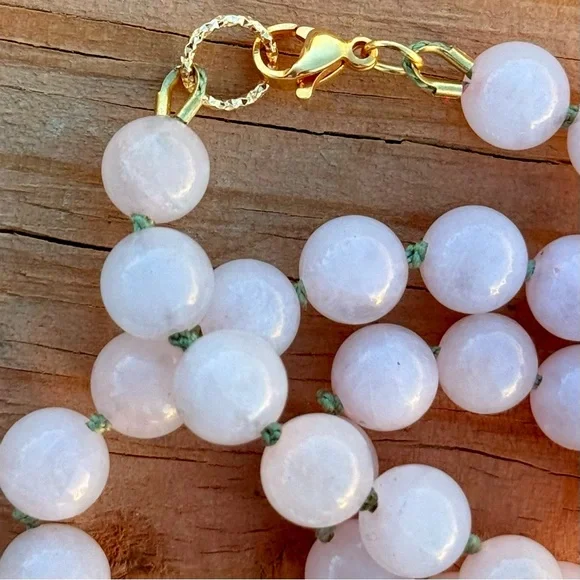 NWT Rose Quartz Choker, Translucent Pink Gem Beads on Green Silk, Hand Knotted - Picture 8 of 10